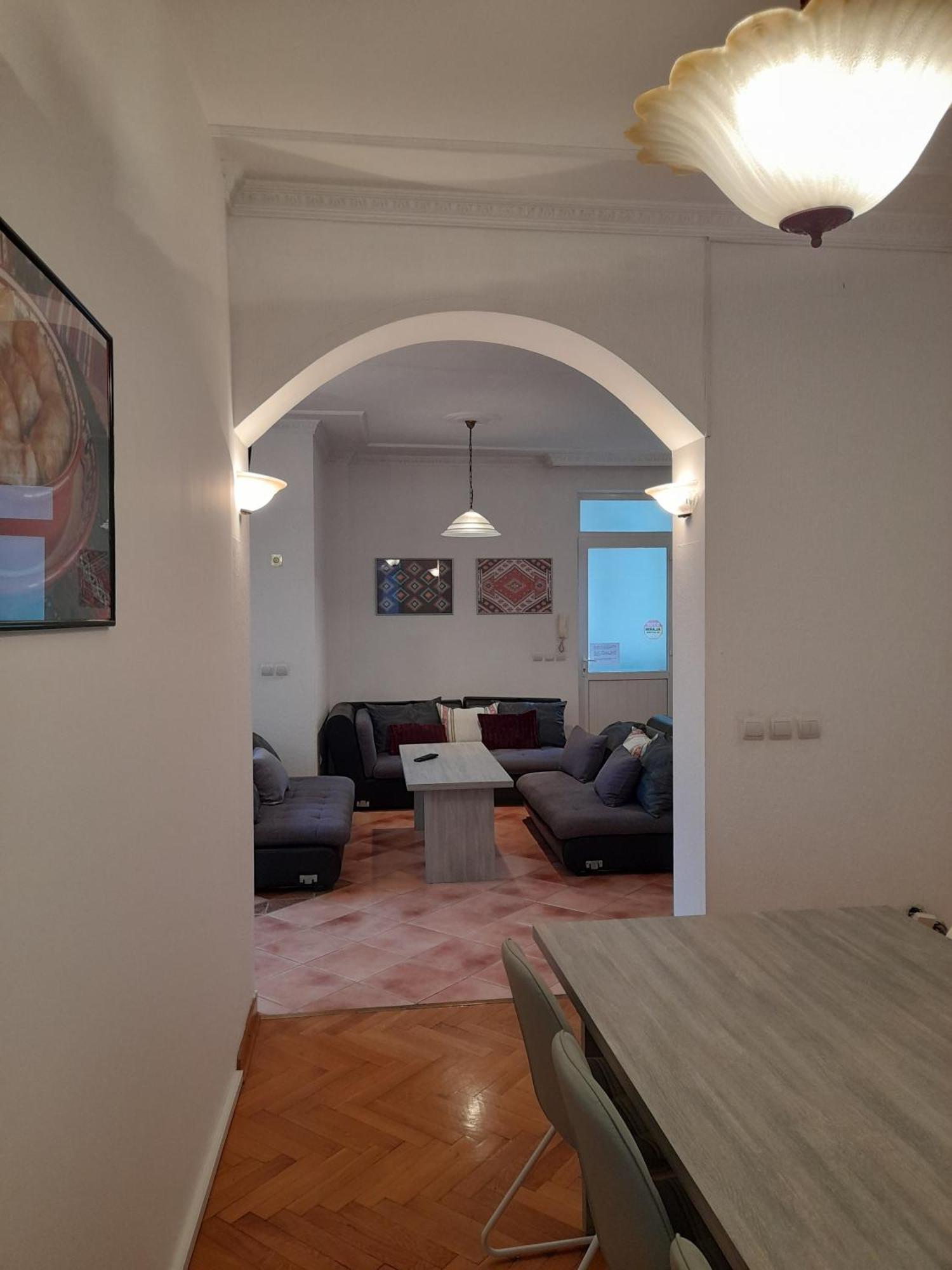 Authentic Belgrade Centre Apartments For Large Groups, Republic Square - Up To 47 People In 5 Apartments Oda fotoğraf