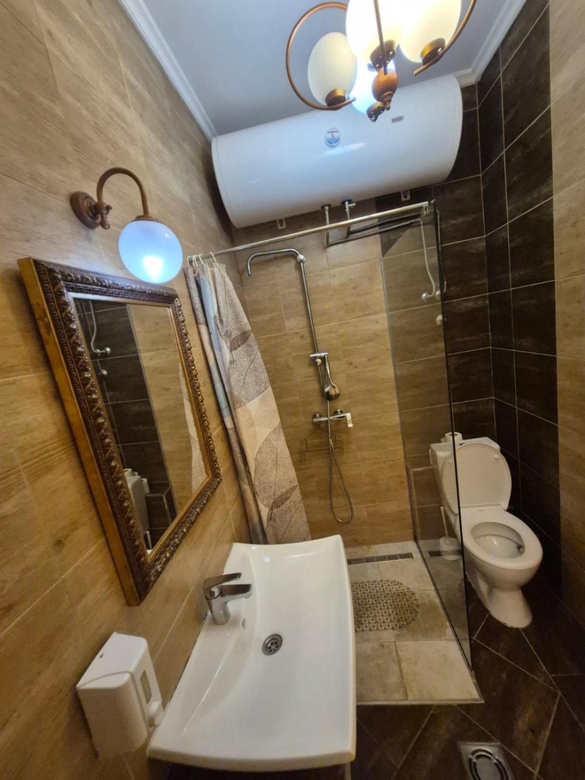 Authentic Belgrade Centre Apartments For Large Groups, Republic Square - Up To 47 People In 5 Apartments Oda fotoğraf