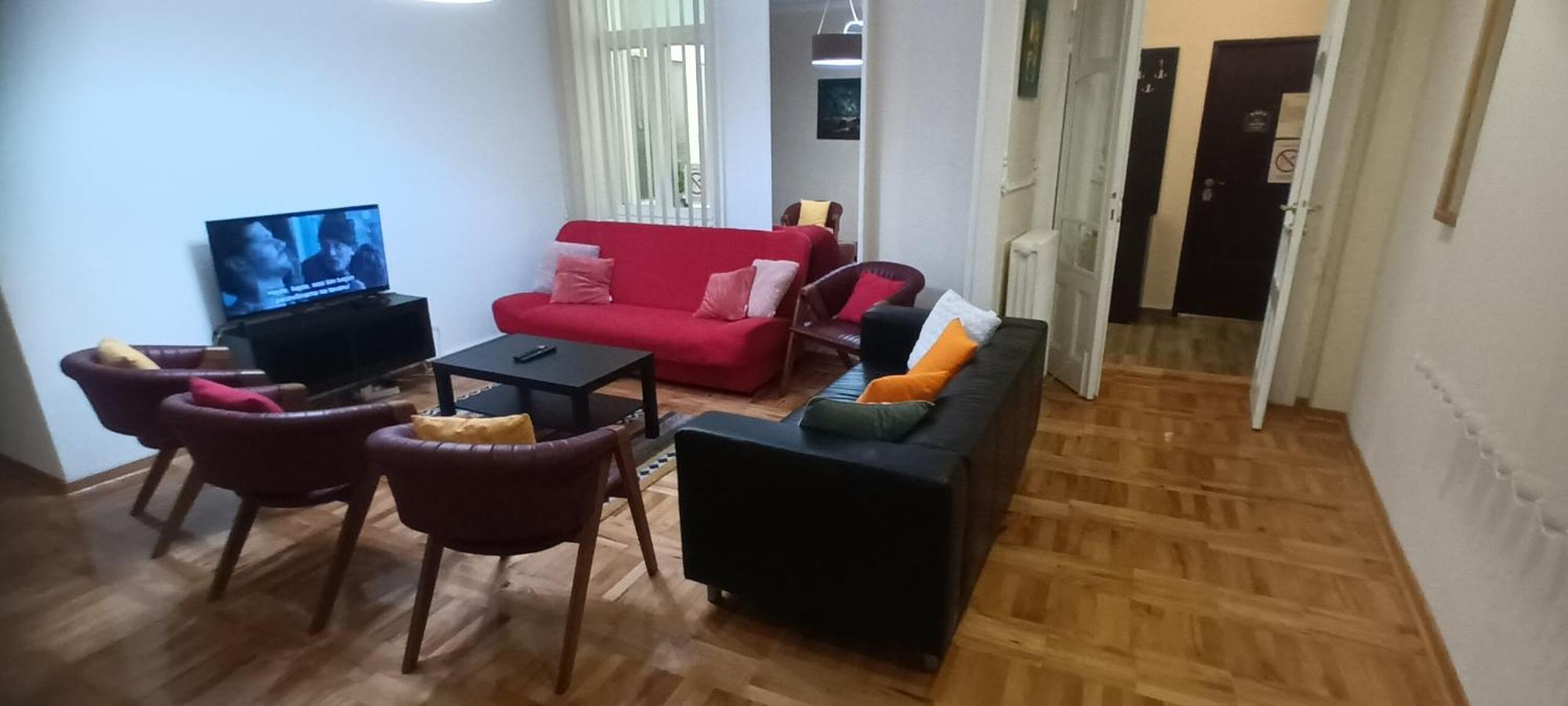 Authentic Belgrade Centre Apartments For Large Groups, Republic Square - Up To 47 People In 5 Apartments Oda fotoğraf