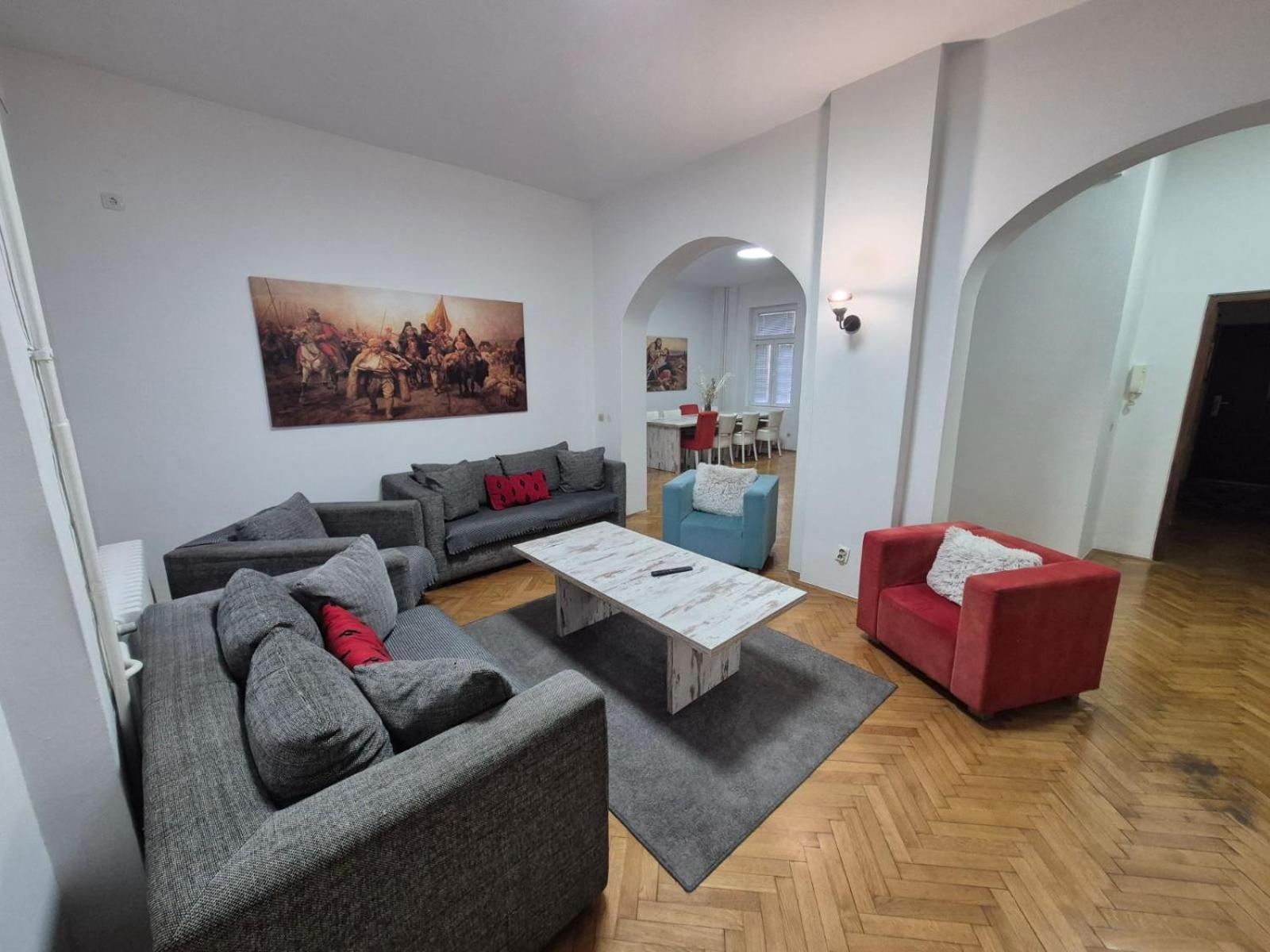 Authentic Belgrade Centre Apartments For Large Groups, Republic Square - Up To 47 People In 5 Apartments Oda fotoğraf
